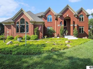 2301 W Cardwell Rd, Lincoln, NE 68523