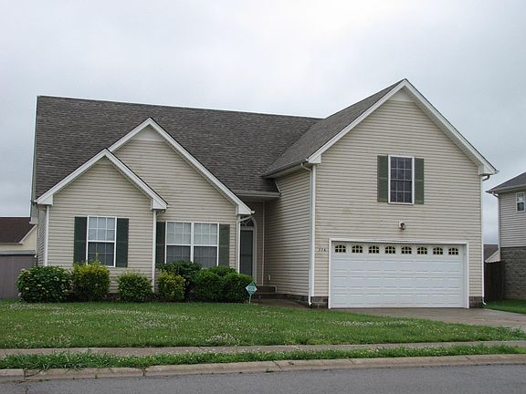 3rd image of 774 Samantha Ln
