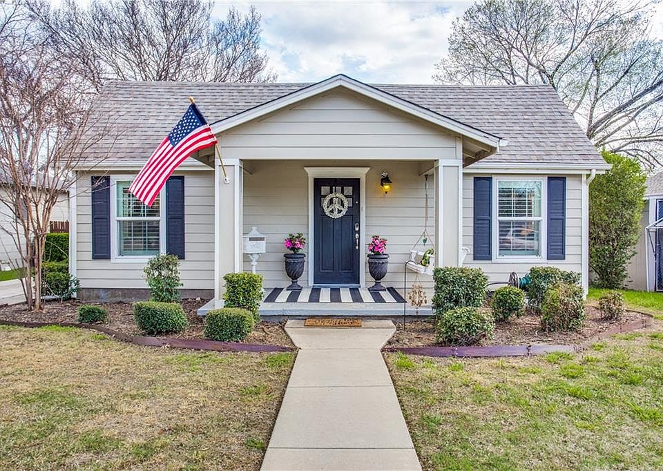1st image of 4733 Birchman Ave