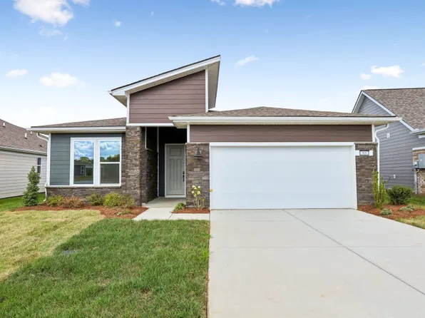 909 Bur Oak Rd, Lebanon, TN 37090