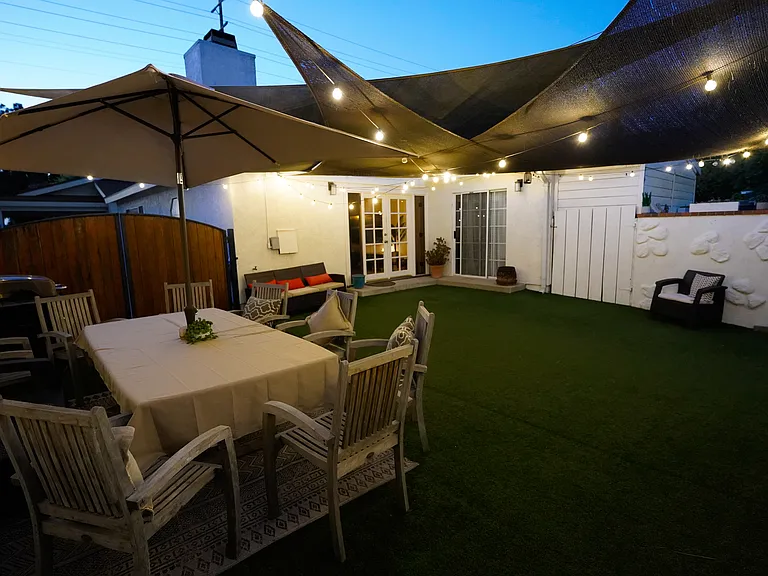 2916 W Verdugo Ave — Photo 4