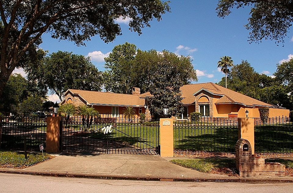 1st image of 2125 Blue Iris Pl