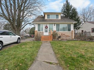 23540 Buckingham St, Clinton Township, MI