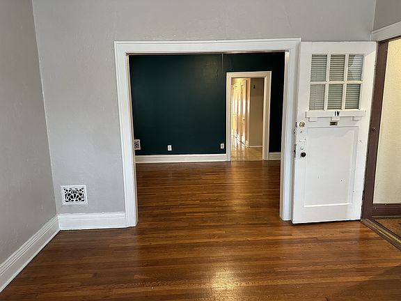 2nd image of 1120 Louisville Ave #1N