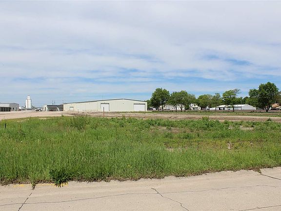 2nd image of 2020 F Ave