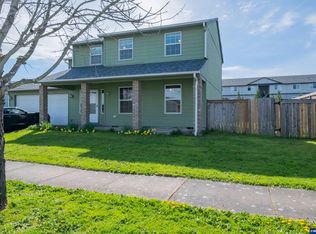 1298 Kees St, Lebanon, OR 97355