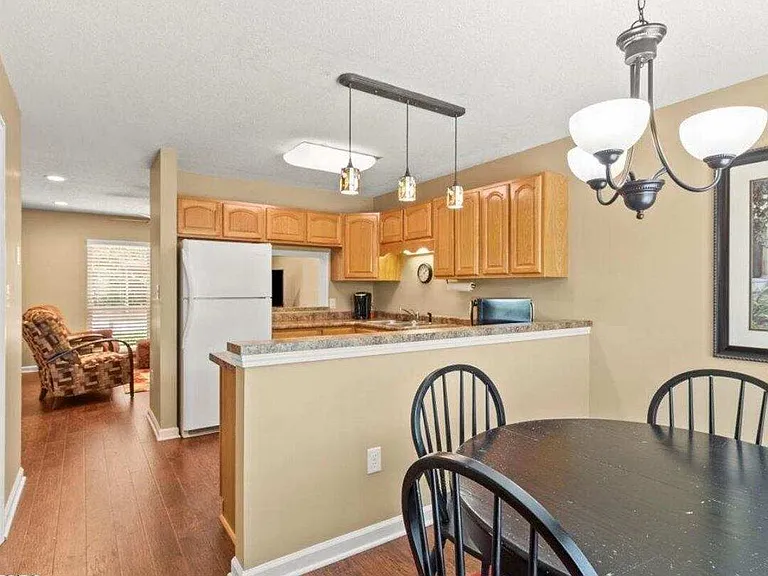 1424 Montvale Station Rd — Photo 3