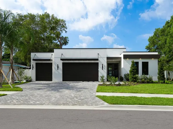 2408 Arlington St, Sarasota, FL 34239