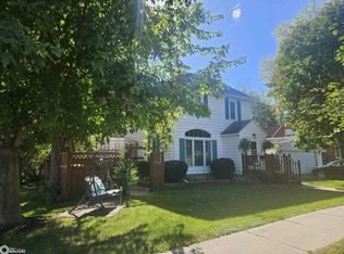 306 Water St, Webster City, IA 50595
