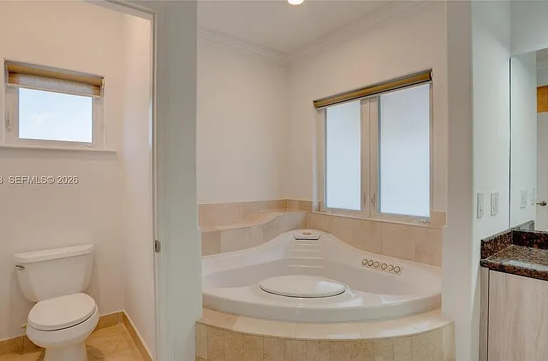 500 SW 51st Ct #1 — Photo 37