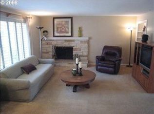 6065 SW Cross Creek Dr, Aloha, OR 97007