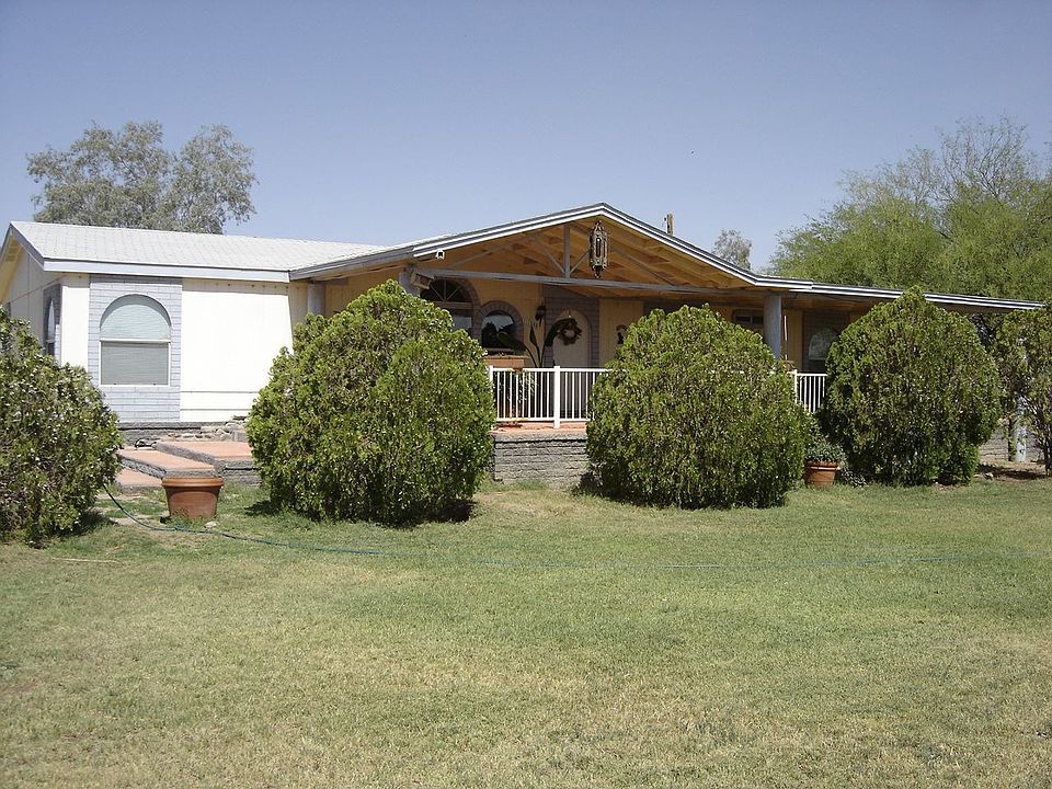 Front View with Beautiful Mature Landscape and Trees