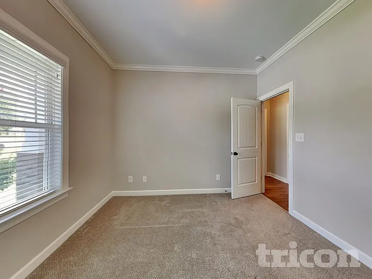 189 Crystal Creek Dr — Photo 13