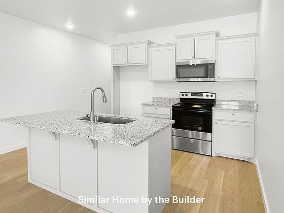 2nd image of 1711 SW Washington Ave