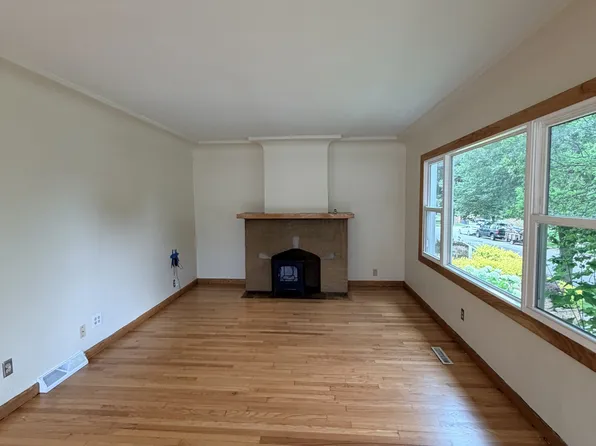 1443 S 51st St Unit A, Milwaukee, WI 53214