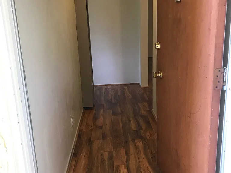 1306 Martin Luther King Jr Way #1E — Photo 3
