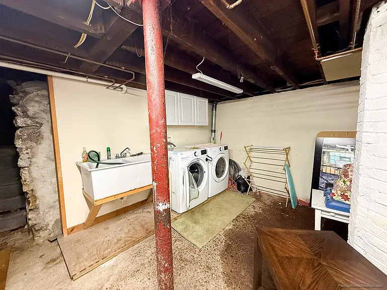 318 N Harvard St #1 — Photo 26