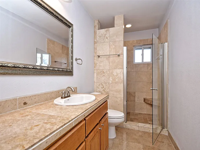 900 S Lamar Blvd #311 — Photo 11