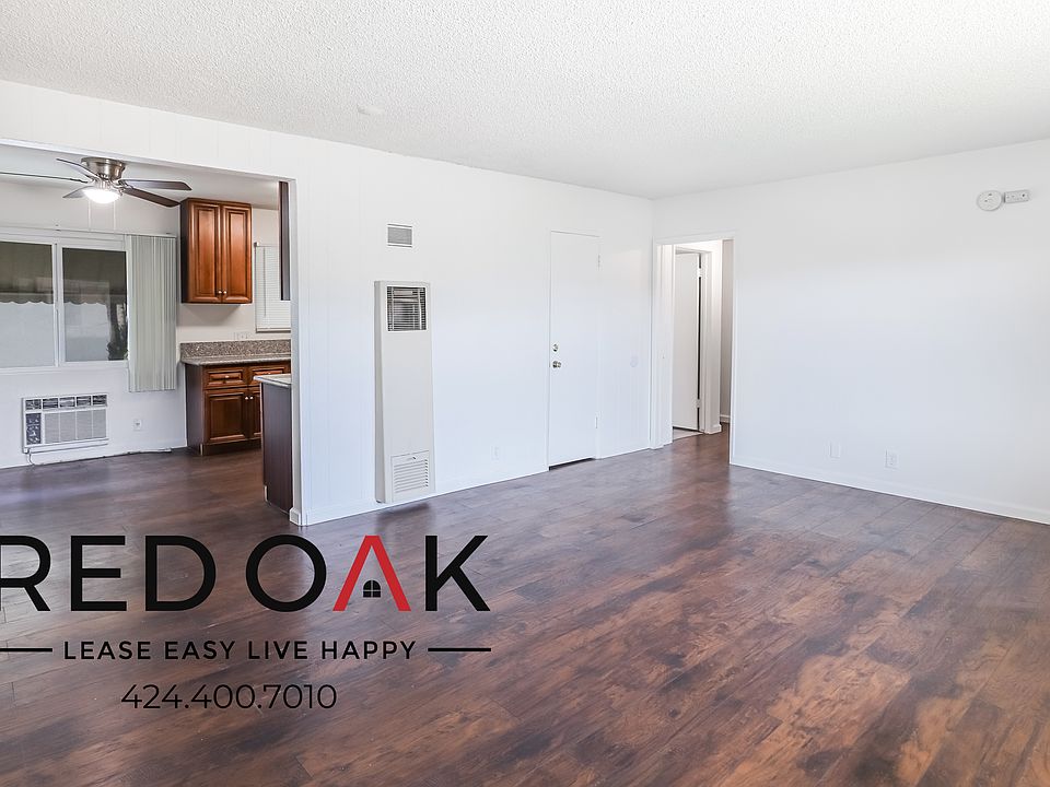 1st image of 820 W Huntington Dr #17
