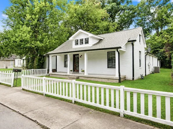 353 9th Ave N, Franklin, TN 37064