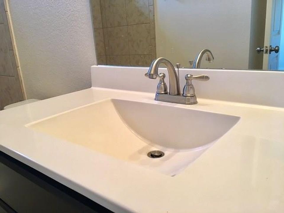 1st image of 2219 Katy Ln APT C