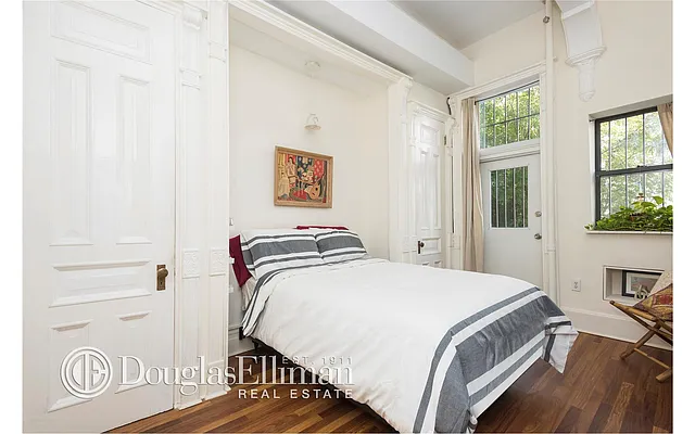 Sold by Douglas Elliman | media 14