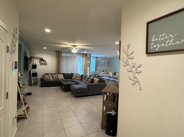 2321 Cardinal St, Delano, CA 93215