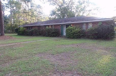 1st image of 602 Blossom Ln
