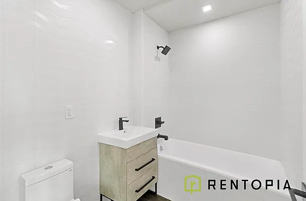 Rented by Rentopia | media 11