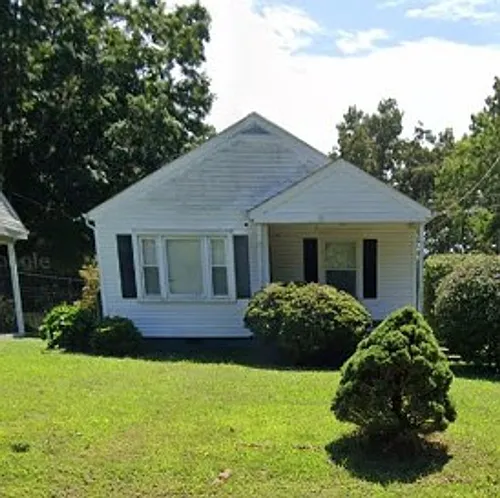 1646 Vista Ln Photo 1