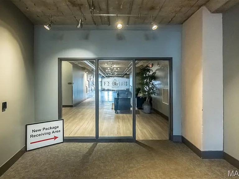 4100 Forest Park Ave #501 — Photo 48