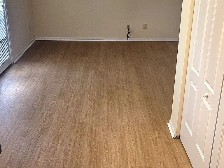 1356 Villa Way #E — Photo 14