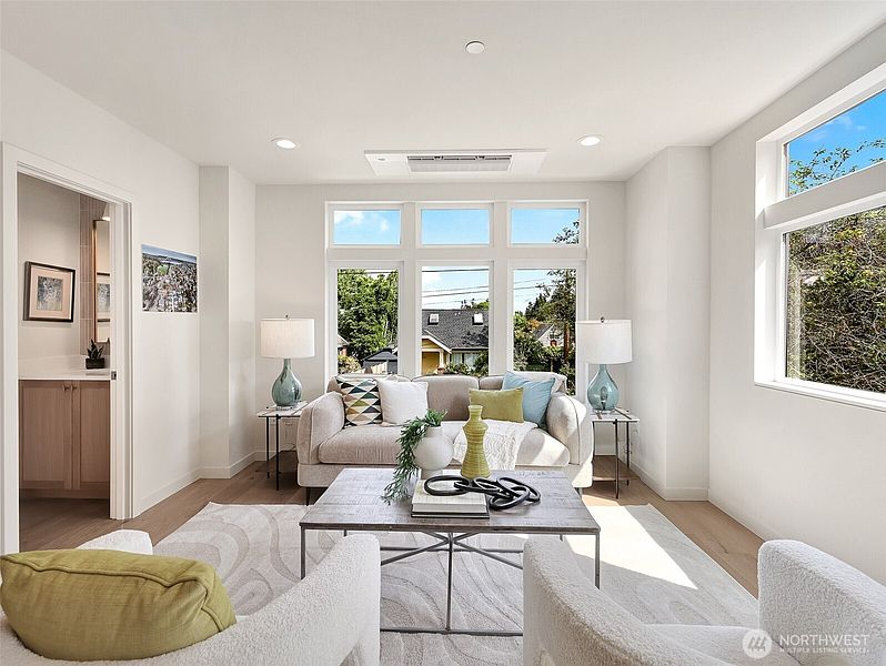 4th image of 1411 B N 48th Street