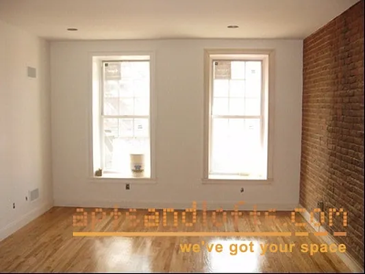 Rented by aptsandlofts.com | media 13