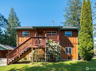 38002 SE 85th St, Snoqualmie, WA 98065