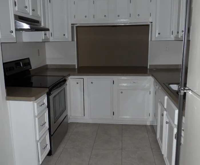 4100 Five Oaks Dr — Photo 7