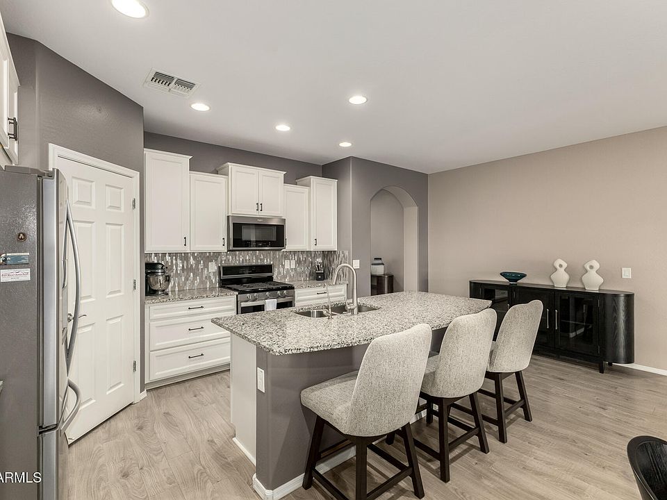 1st image of 6902 W SONOMA Way