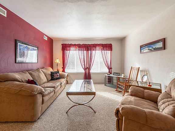 4th image of 1790 Liberty Ln #D42