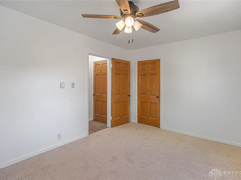1588 Glenbeck Ave #C — Photo 10