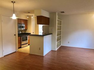 2120 El Paseo St APT 2106, Houston, TX 77054