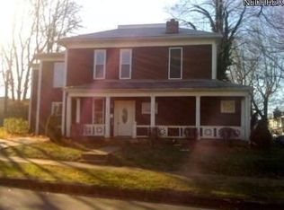 1002 Beatty Ave, Cambridge, OH 43725