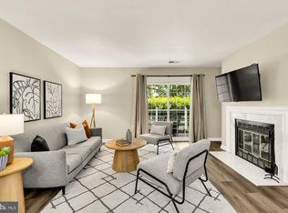 2225 Lovedale Ln #303A, Reston, VA 20191