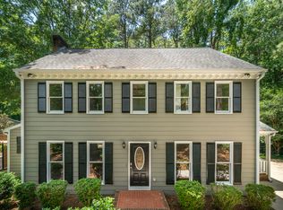 6513 Dresden Ln, Raleigh, NC 27612