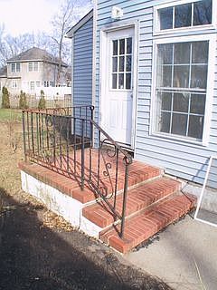 2nd image of 247 Old York Rd