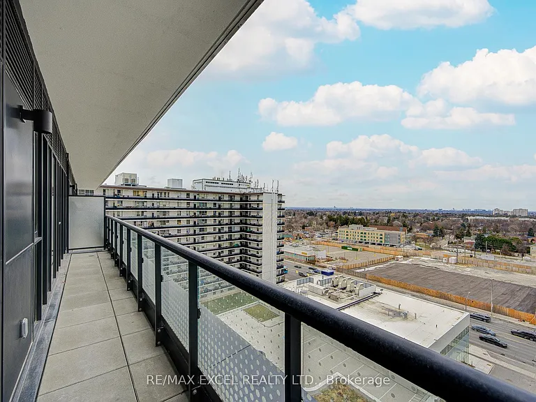 5858 Yonge St #1011 — Photo 39