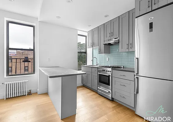 Rented by Mirador Real Estate | media 10