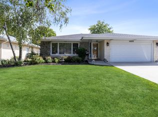 1021 N Lincoln Ave, Park Ridge, IL 60068