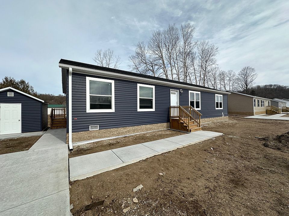 1st image of 72 Gisa St #72