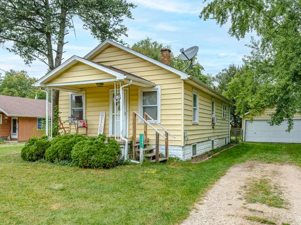 1041 E G Ave, Kalamazoo, MI 49004