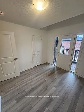 7432 Baycrest Cmn — Photo 16
